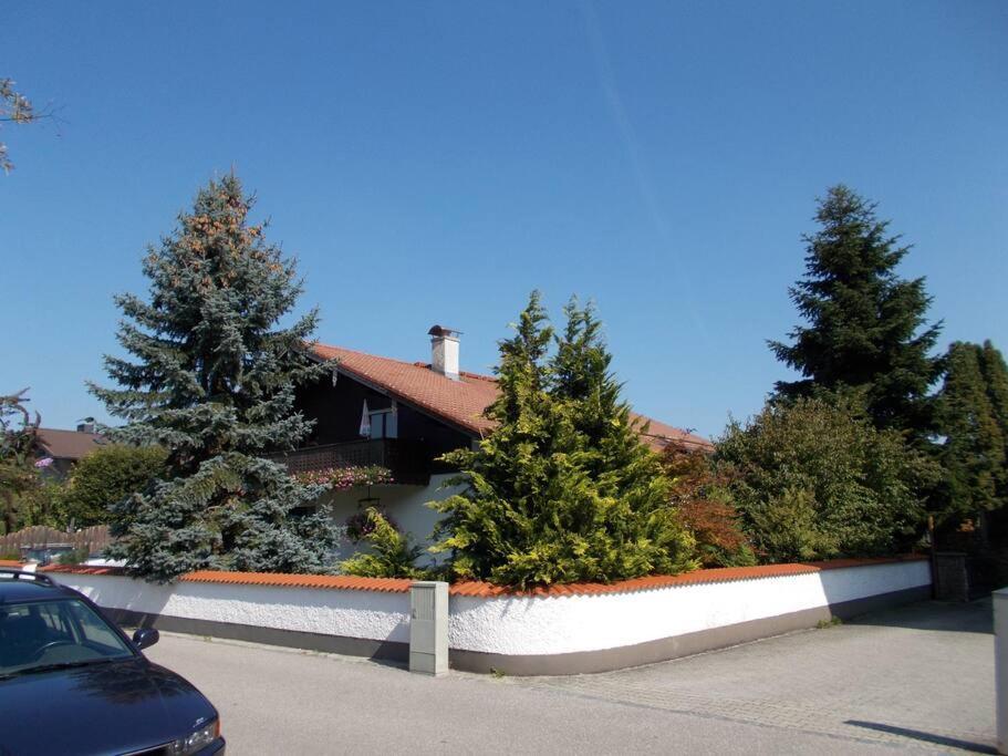 Xxl Apartment, 10 Beds, 4 Sleep-Rooms, 140Qm, 2 Wc, 2 Shower && Bruckmühl Exterior foto